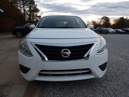 2018 Nissan Versa 1.6 S+