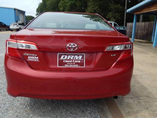 2014 Toyota Camry LE