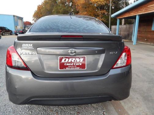 2016 Nissan Versa 1.6 SV