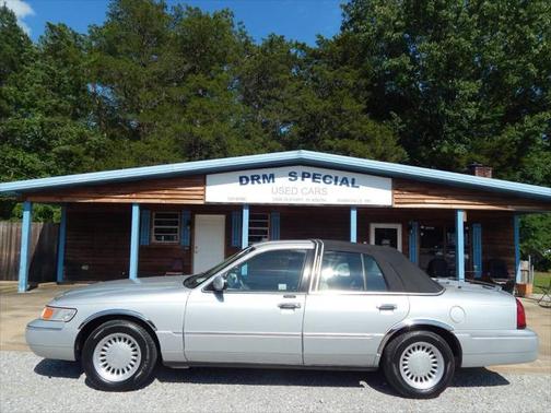 2001 Mercury Grand Marquis LS Premium 4dr Sedan