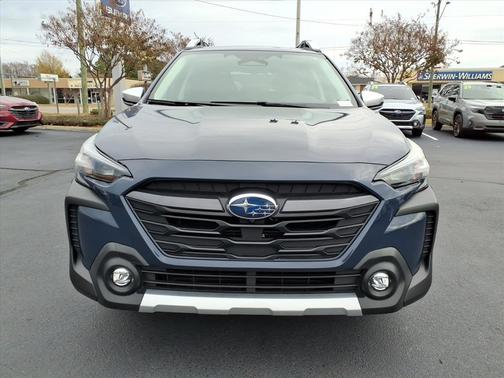 2025 Subaru Outback Touring