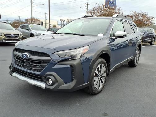 2025 Subaru Outback Touring
