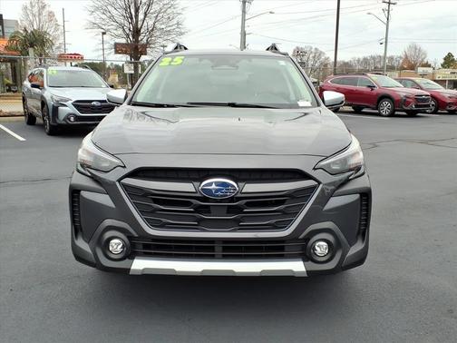 2025 Subaru Outback Touring