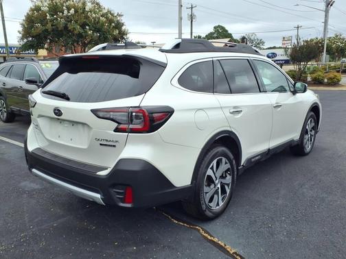 2021 Subaru Outback Touring