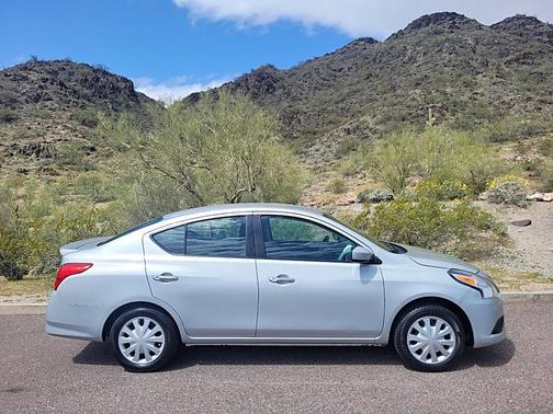 2018 Nissan Versa 1.6 SV