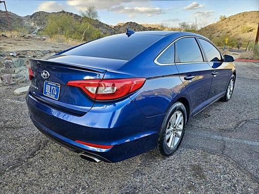 2017 Hyundai SONATA Base