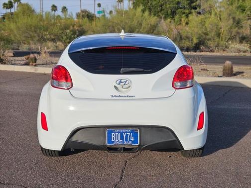 2017 Hyundai Veloster Base