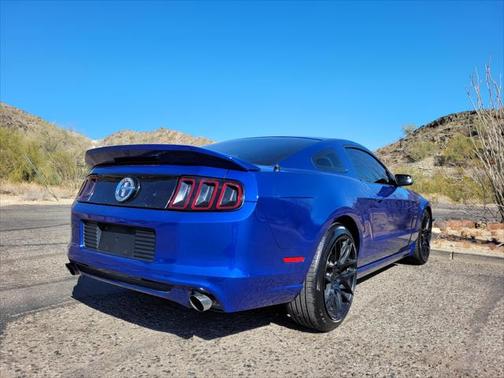 2014 Ford Mustang V6