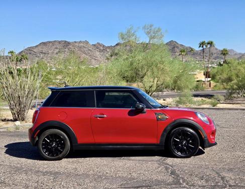 2014 MINI Hardtop Cooper
