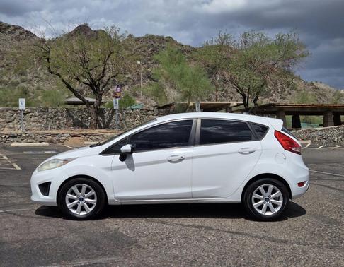 2012 Ford Fiesta 5dr HB SE
