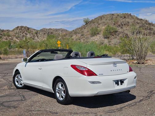 2007 Toyota Camry Solara SE