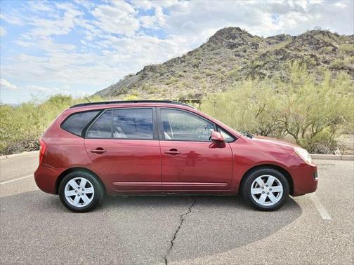 2008 Kia Rondo 4dr Wgn I4 LX