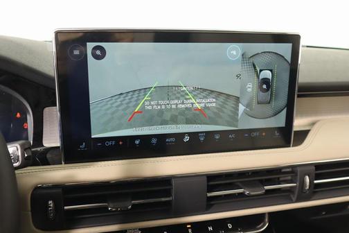 2025 Lincoln Corsair Premiere