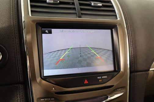 2015 Lincoln MKX Base