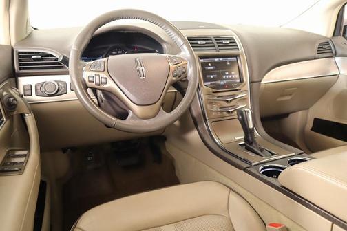 2015 Lincoln MKX Base