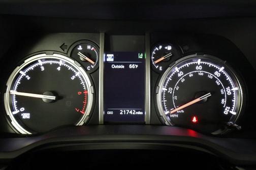 2024 Toyota 4Runner TRD Off Road