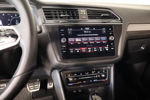 2022 Volkswagen Tiguan 2.0T SEL R-Line 4MOTION