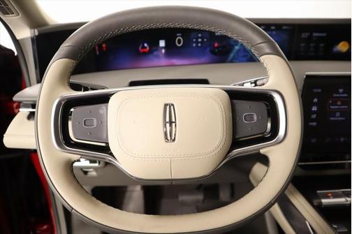 2025 Lincoln Nautilus Premiere