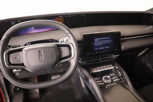 2025 Lincoln Nautilus Reserve