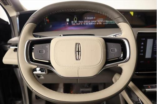 2025 Lincoln Nautilus Premiere