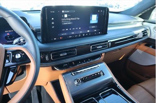 2025 Lincoln Aviator Black Label AWD