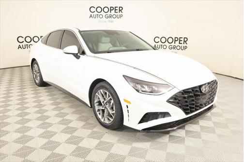 2022 Hyundai SONATA SEL