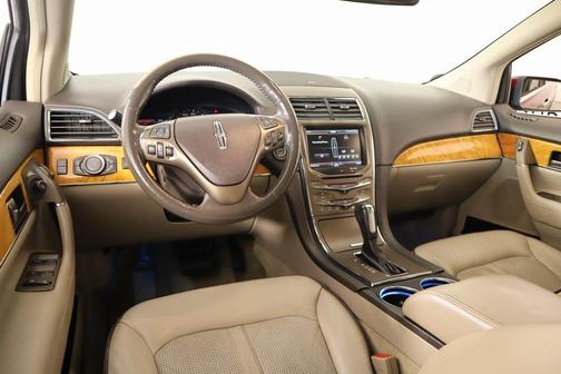 2013 Lincoln MKX Base