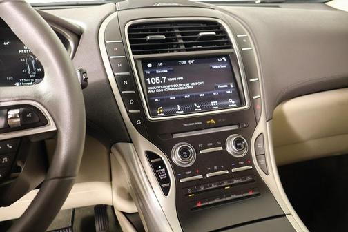 2019 Lincoln Nautilus Standard