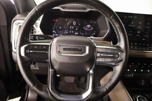 2024 GMC Canyon Denali