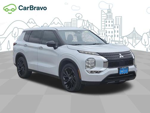 White Diamond 2023 Mitsubishi Outlander SE 2.5 2WD