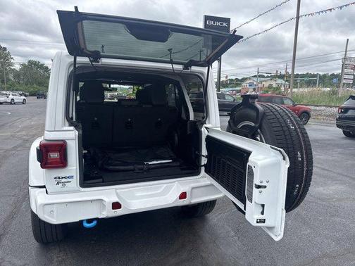 2022 Jeep Wrangler Unlimited 4xe Sahara