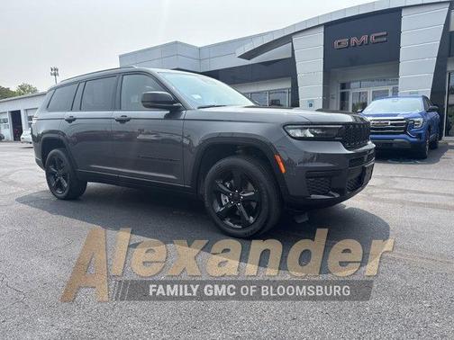 2023 Jeep Grand Cherokee L Laredo
