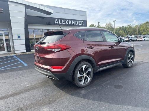 2016 Hyundai TUCSON Sport