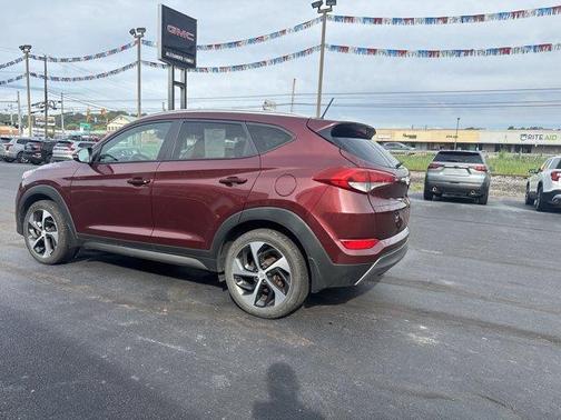 2016 Hyundai TUCSON Sport