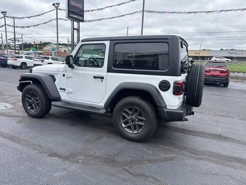 2024 Jeep Wrangler Sport