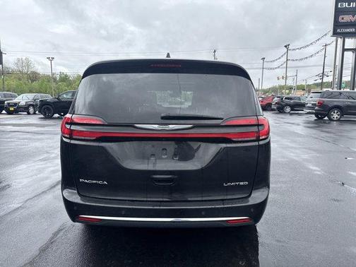 2023 Chrysler Pacifica Limited