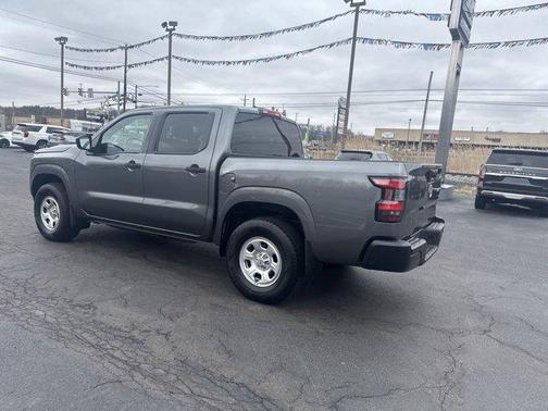 2023 Nissan Frontier S