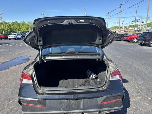 Black 2024 Hyundai ELANTRA SEL