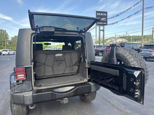 2009 Jeep Wrangler Sahara