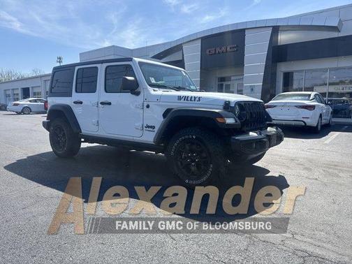 Bright White Clearcoat 2022 Jeep Wrangler Unlimited Sport