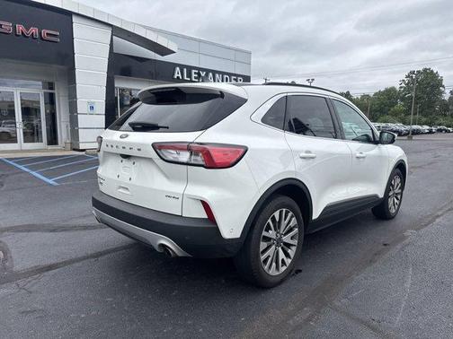 2021 Ford Escape Titanium