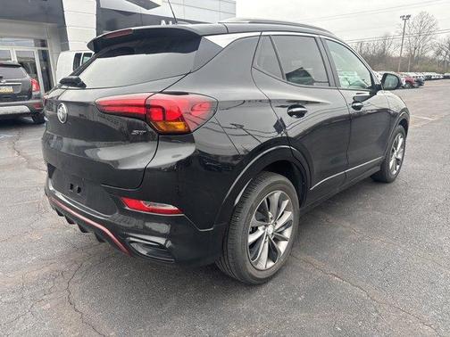 Ebony Twilight Metallic 2022 Buick Encore GX Select