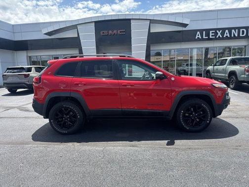 2017 Jeep Cherokee Trailhawk