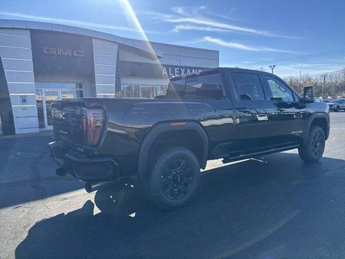 2026 GMC Sierra 2500 AT4