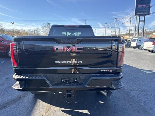 2026 GMC Sierra 2500 AT4