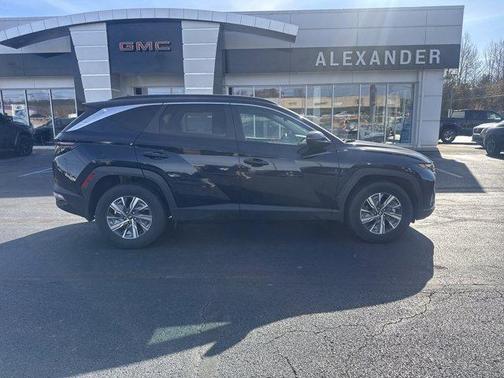 2022 Hyundai TUCSON Hybrid Blue