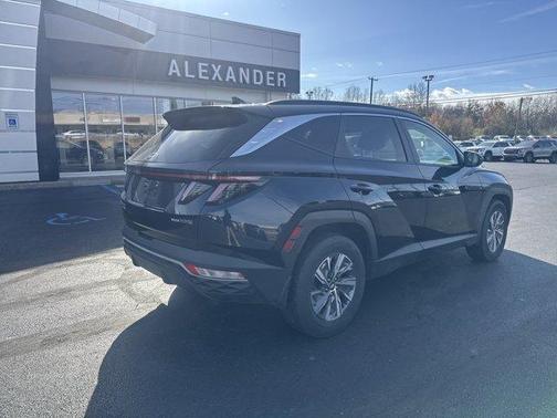 2022 Hyundai TUCSON Hybrid Blue