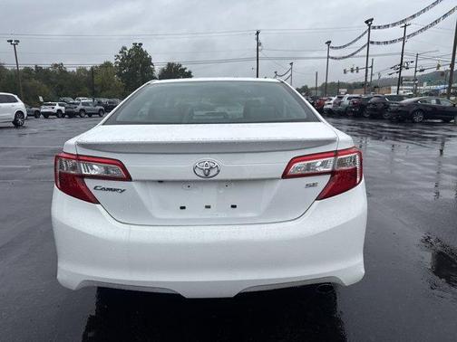 2014 Toyota Camry SE