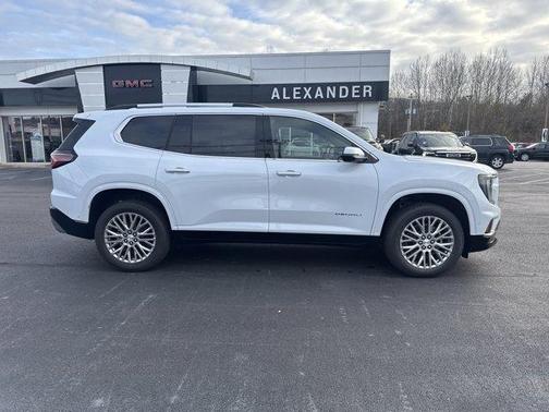 2026 GMC Acadia Denali