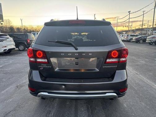 2019 Dodge Journey Crossroad